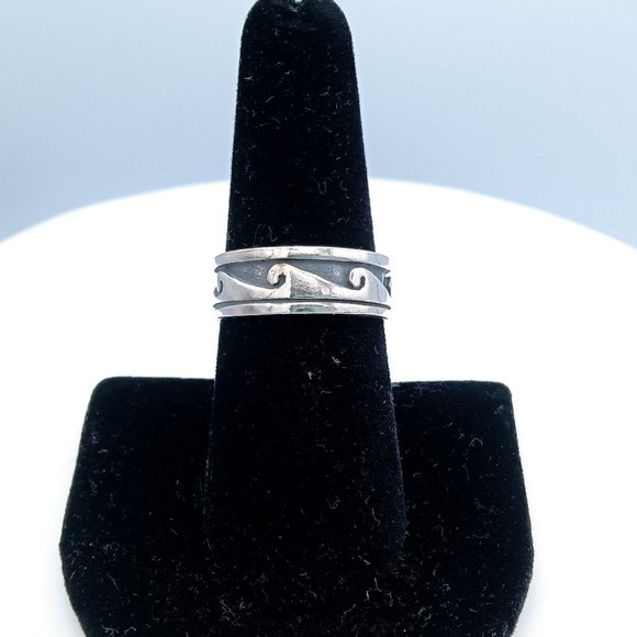 Vintage Sterling Silver Wave Scroll Oxidized Band Ring - Picture 7 of 15